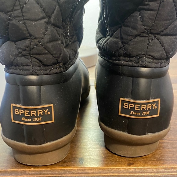 Sperry Black Quilted Boots - Picture 2 of 7